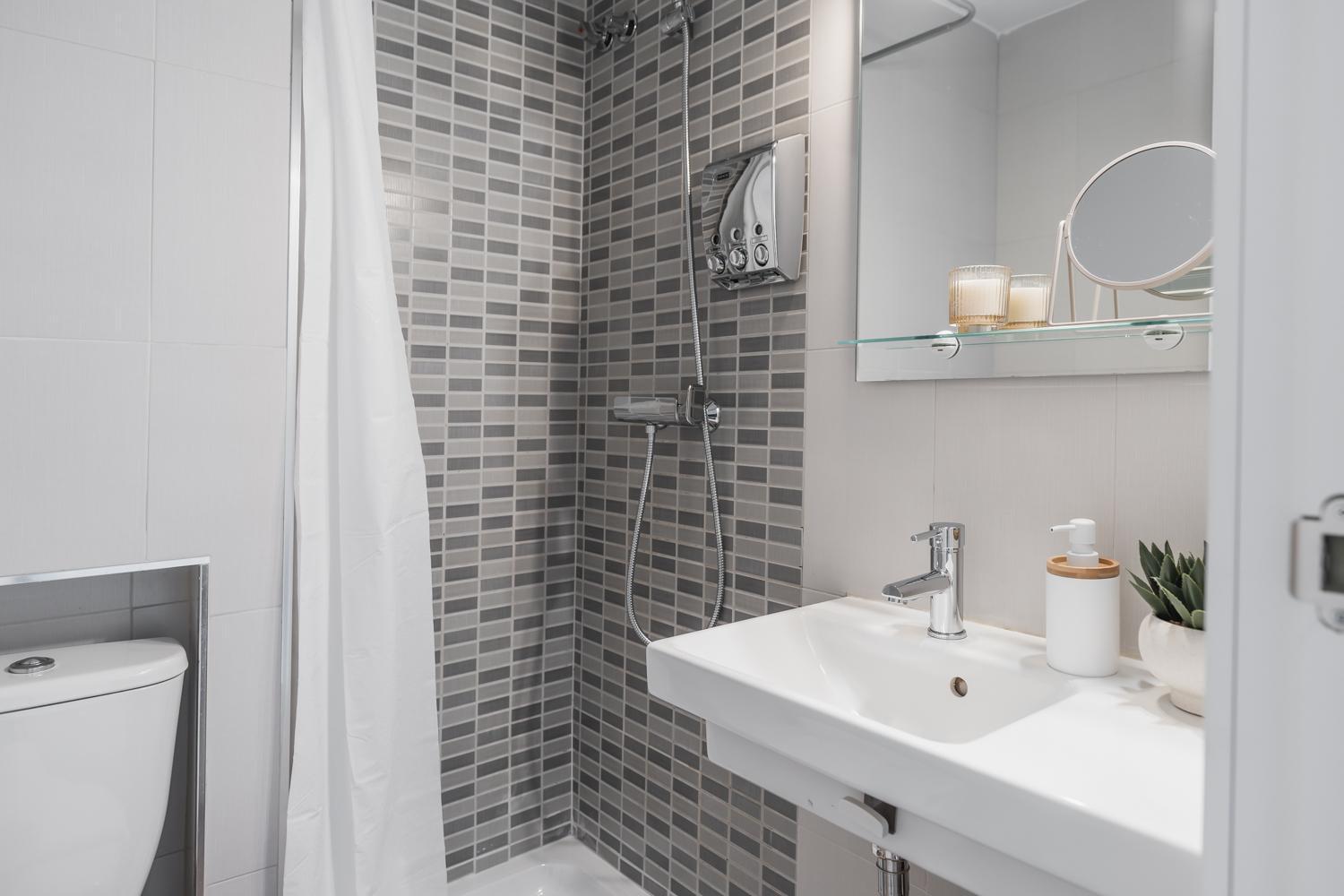 Tuguest Duquesa Apartment Гранада Екстер'єр фото